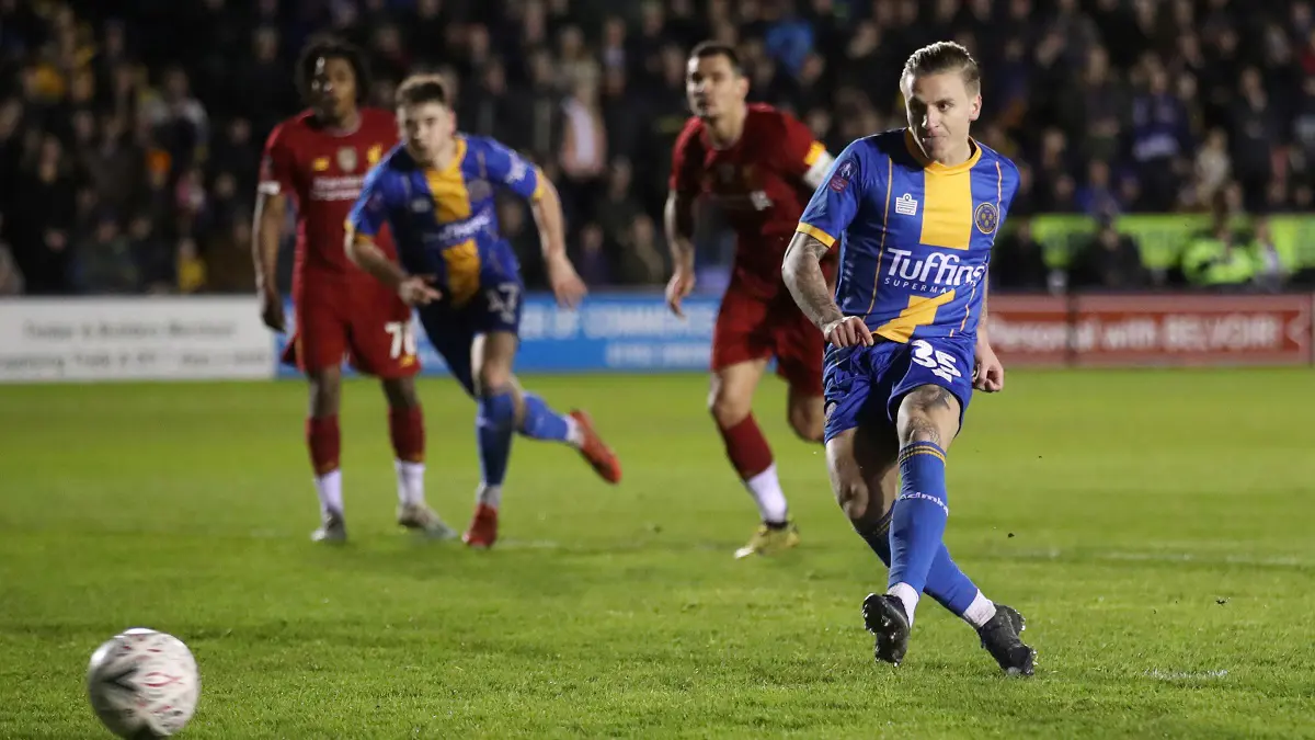 شروزبري يفجر مفاجأة ويفرض مباراة إعادة على ليفربول في كأس الاتحاد الإنجليزي (فيديو)