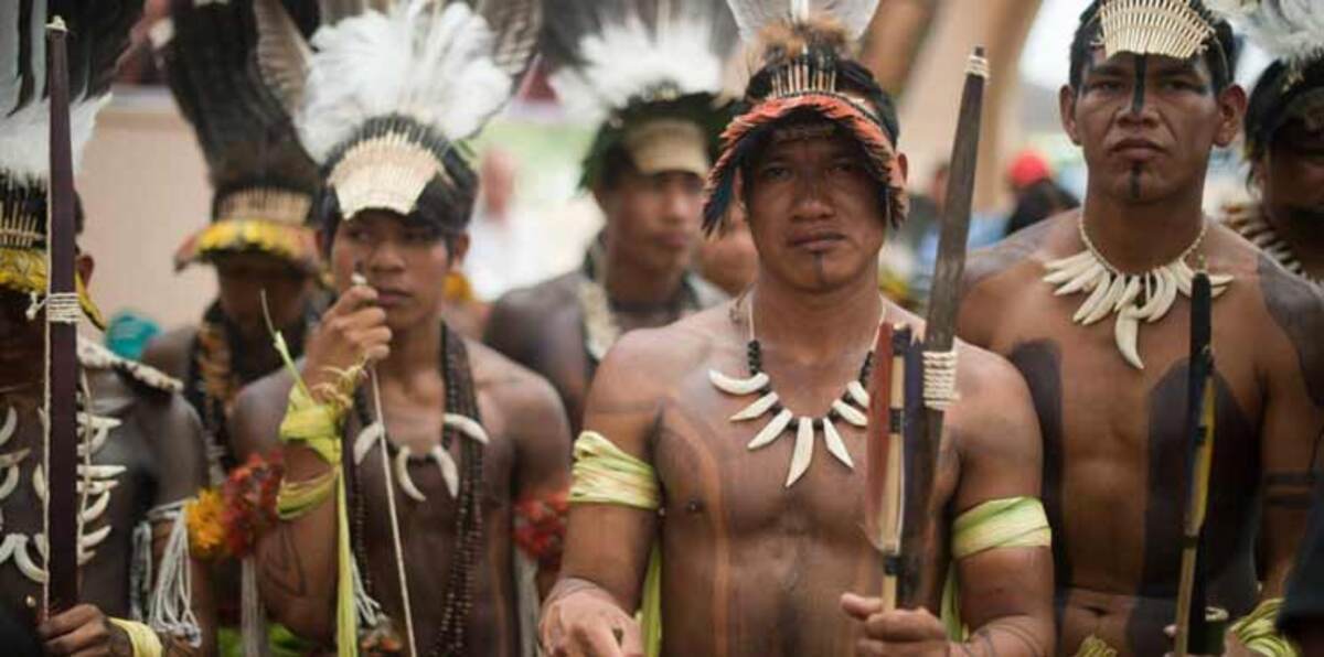 الهنود الحمر  يجبرون الجيش الأمريكي على تعديل مسار خط بترول.. ما السبب؟