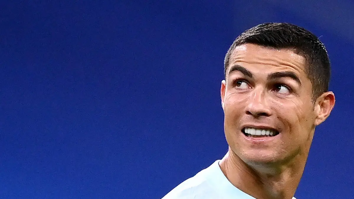 إصابة كريستيانو رونالدو بفيروس كورونا