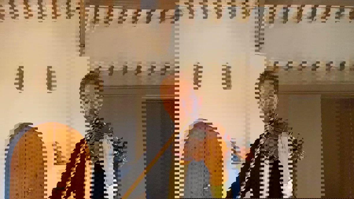 الأردني "ليث صديق" يفوز بجائزة أفضل فنان عالمي لعام 2020