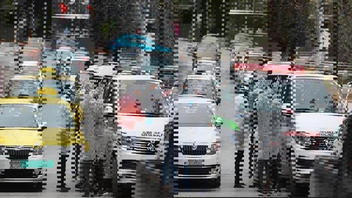 مع تراجع إصابات "كورونا".. خطوات جديدة لتطبيع الحياة في فلسطين