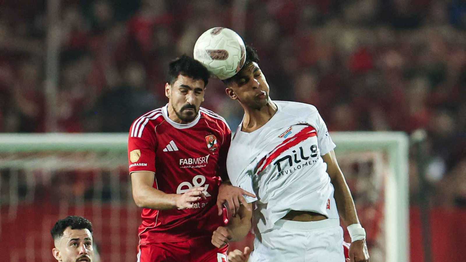 القصة كاملة.. هل طلب الأهلي منع الزمالك من المشاركة الإفريقية؟ 