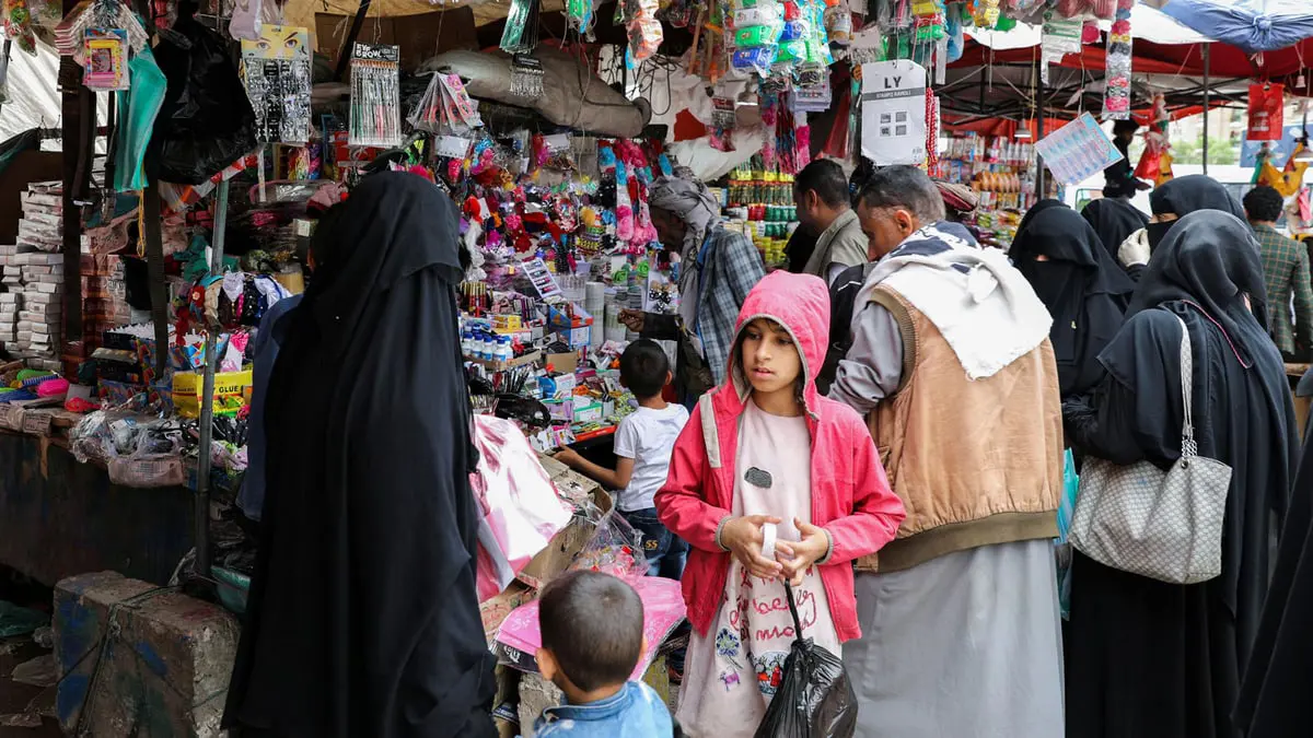ارتفاع الأسعار "ينغص" على سكان صنعاء فرحة العيد‎‎