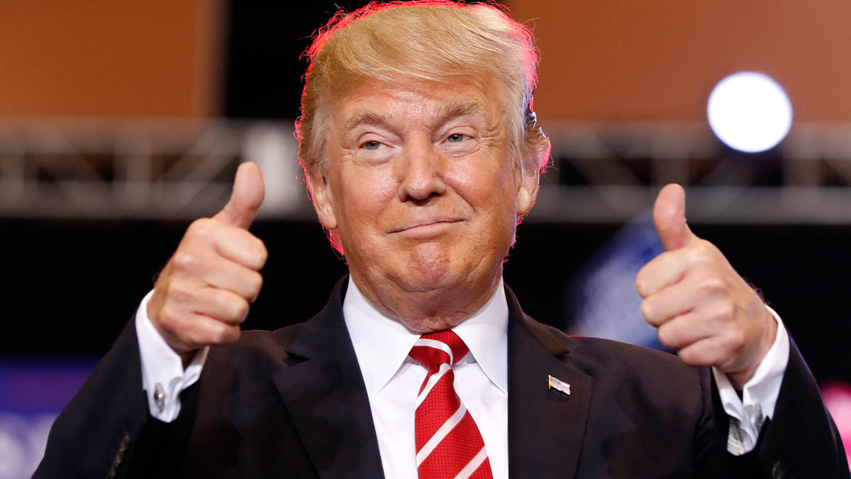 ترامب يقول إنه سيعلن ترشحه لولاية رئاسية ثانية‎ منتصف يونيو