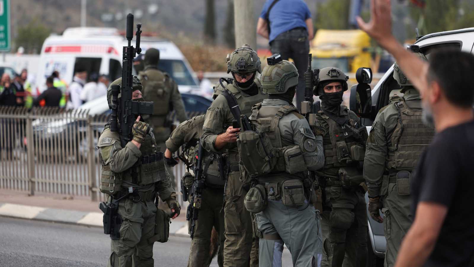 حصار إسرائيلي "يخنق" القدس.. 70 ألف فلسطيني تحت الإجراءات المشددة