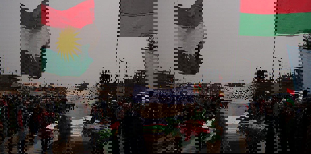 السليمانية تتشح بالسواد .. وبوادر خلاف بشأن جثمان طالباني بين كردستان وبغداد