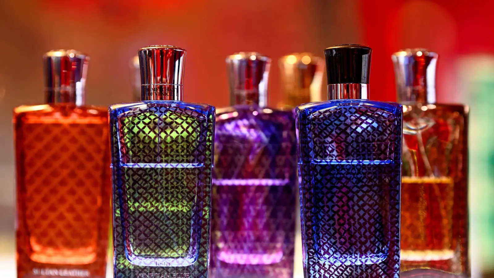 "أفضل" 5 زيوت عطرية لتعزيز الوضوح العقلي والطاقة