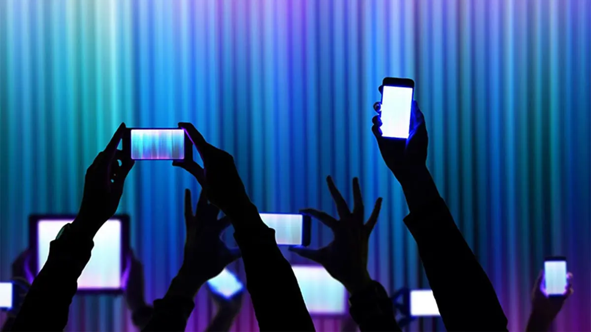 الاحتفاء بالتفاهة