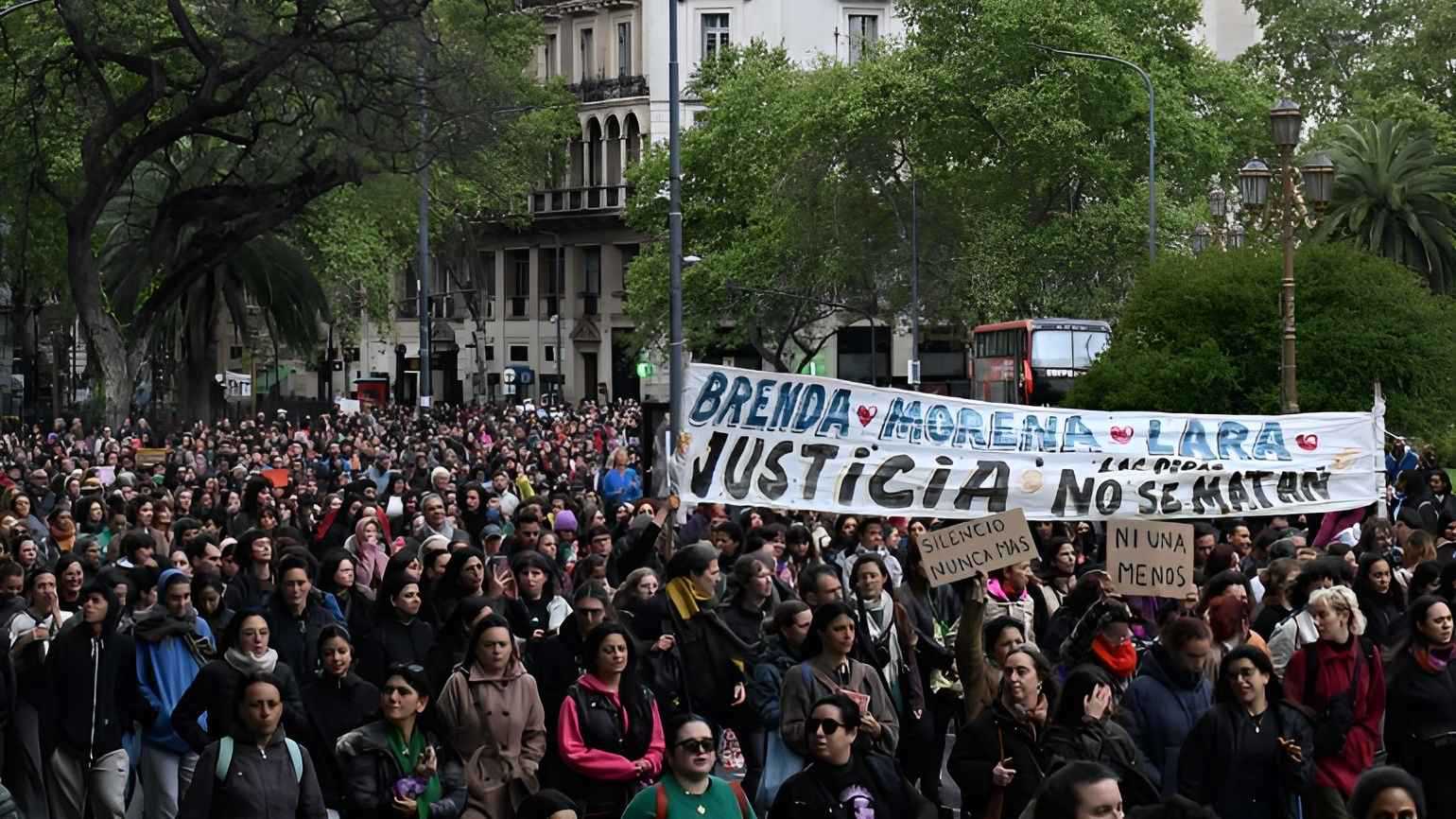 ضحيتها 3 فتيات.. حفلة تعذيب "لايف" تفجر احتجاجات في الأرجنتين (فيديو)