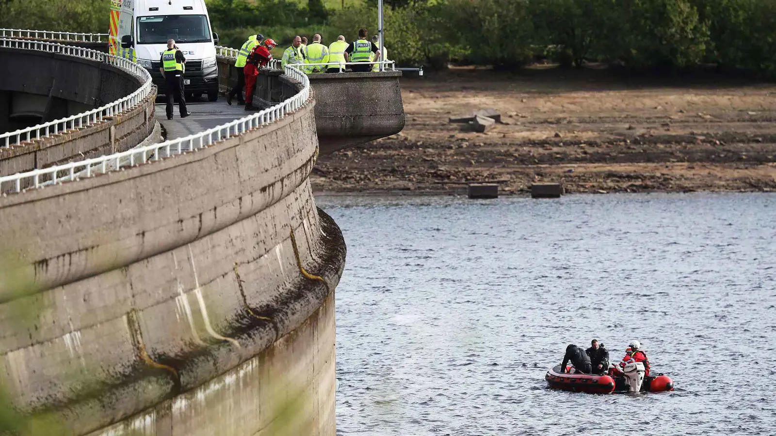 "مأساة".. مصرع طالبة سقطت في خزان مياه