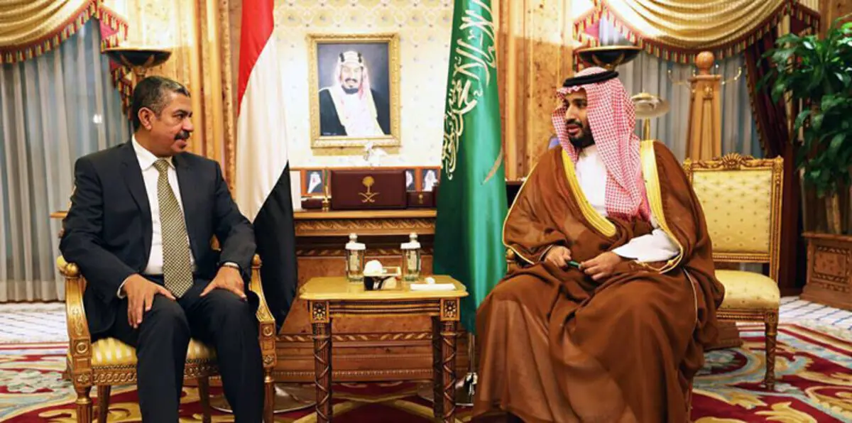 خلاف هادي وبحاح يعقد مهمة التحالف العربي في اليمن