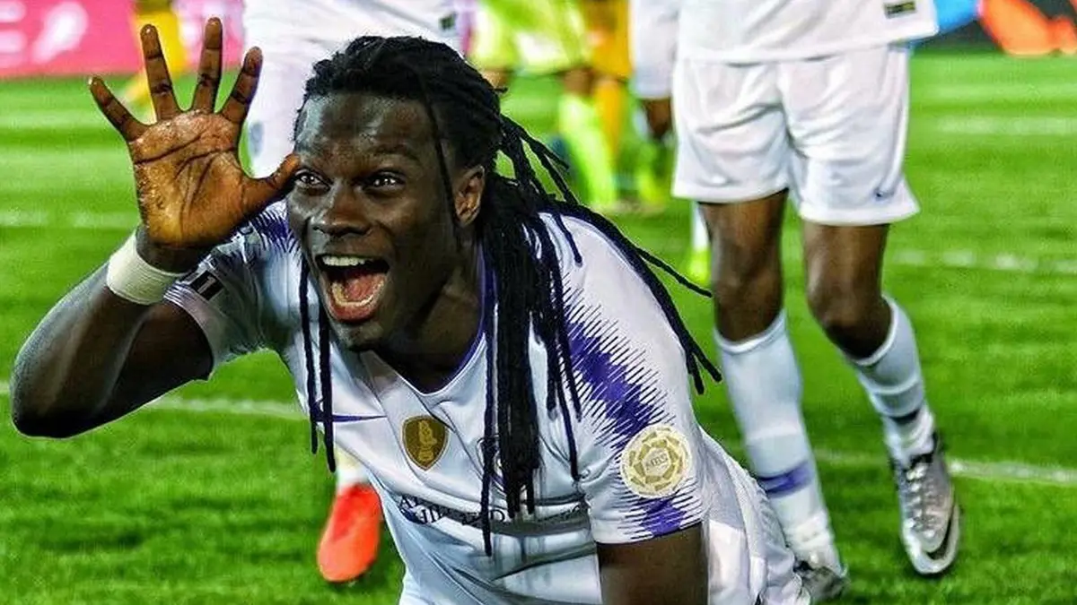 مفاجآت في أزمة تجديد عقد غوميز مع نادي الهلال السعودي