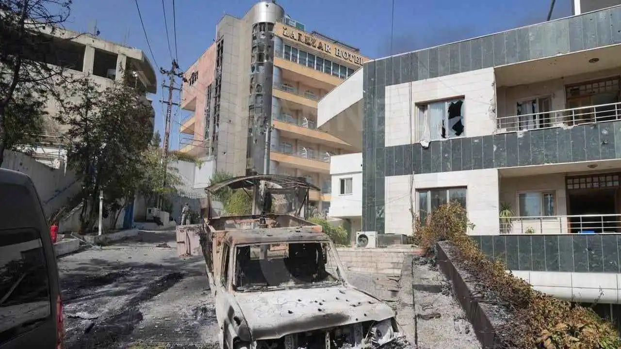 من مقر قوة "العقرب".. فيديو جديد يكشف حجم الدمار بعد أحداث السليمانية