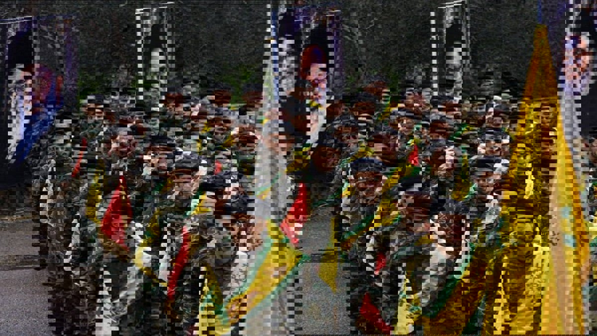 تقرير: 750 ألف يورو رشوة من سفير قطري للتستر على تمويل الدوحة لـ"حزب الله"