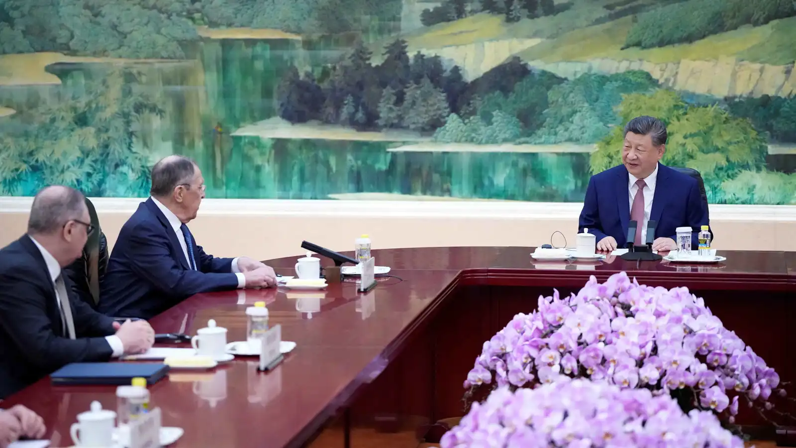 رئيس الصين: بكين وموسكو تعززان الشراكة عبر "شنغهاي" و"بريكس"