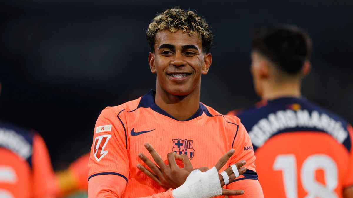 لامين يامال يكشف سبب فشل علاقاته العاطفية