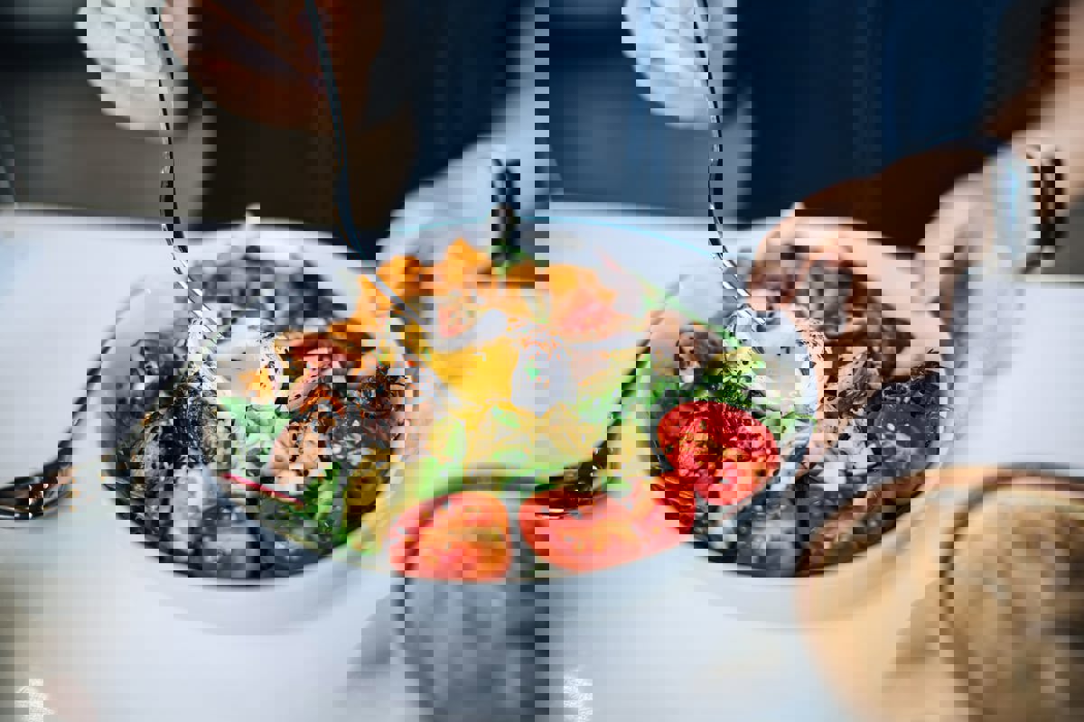 نظام غذائي شائع لفقدان الوزن يقلل من خطر الإصابة بالخرف 