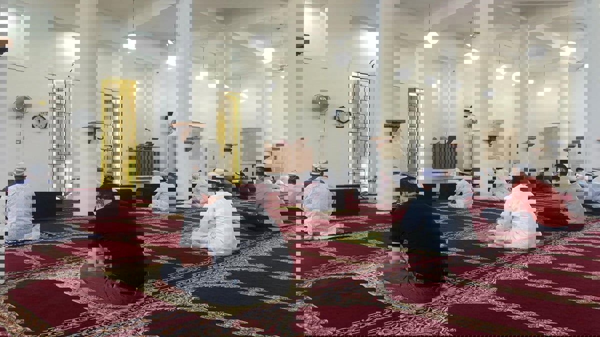 الكويت تسمح بصلاة التراويح في المساجد لكن بشروط