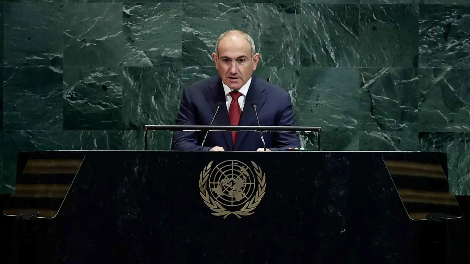 ثورة شعبية ضد "تريب".. 44 كم تفصل أرمينيا عن فقدان سيادتها