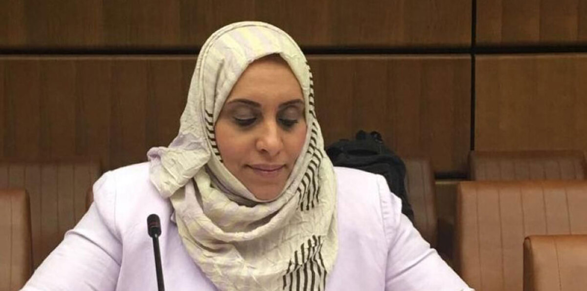 الحكومة اليمنية تتهم الحوثيين بتجنيد 23 ألف طفل منذ بداية الحرب