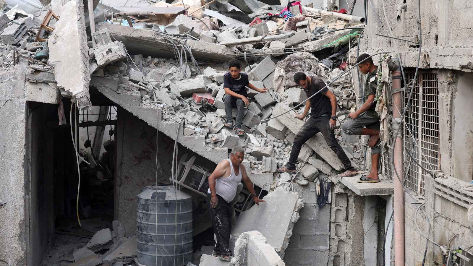 "فرصة حقيقية".. هل يختتم بايدن ولايته بهدنة في غزة؟