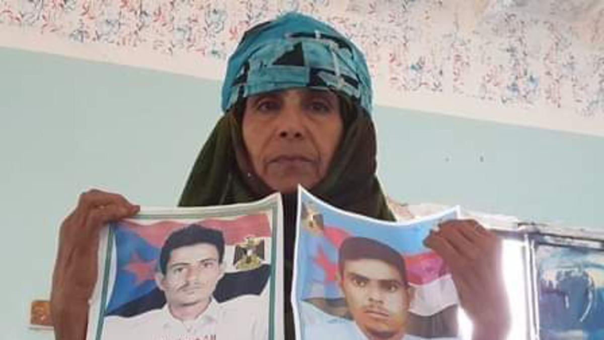 خنساء الجنوب.. من هي السيدة التي زارها قائد قوات التحالف العربي في اليمن؟