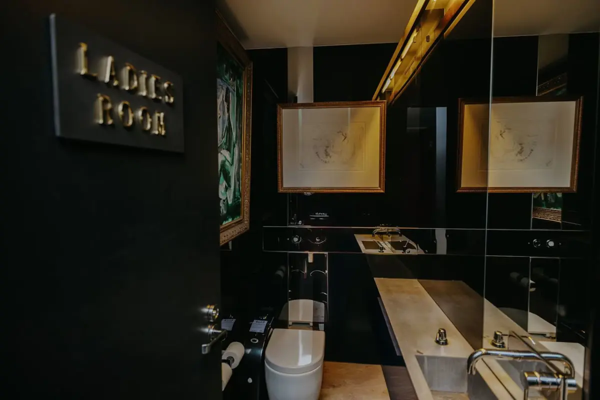 أستراليا.. متحف في مرحاض للسيدات لإبعاد الرجال