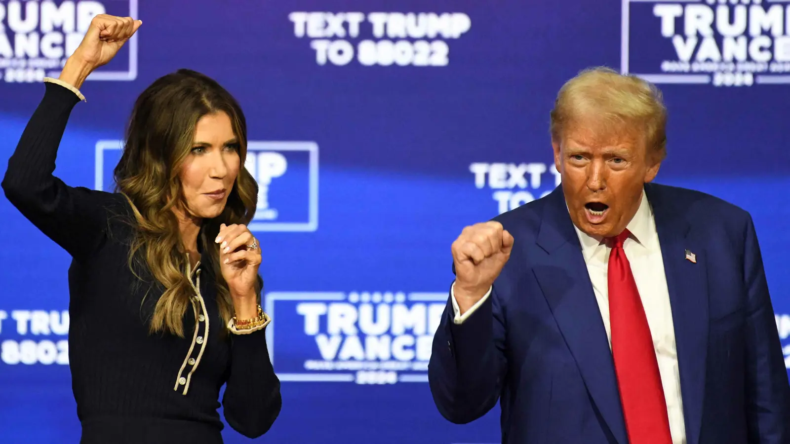 من هي كريست نويم مرشحة ترامب للأمن الداخلي؟