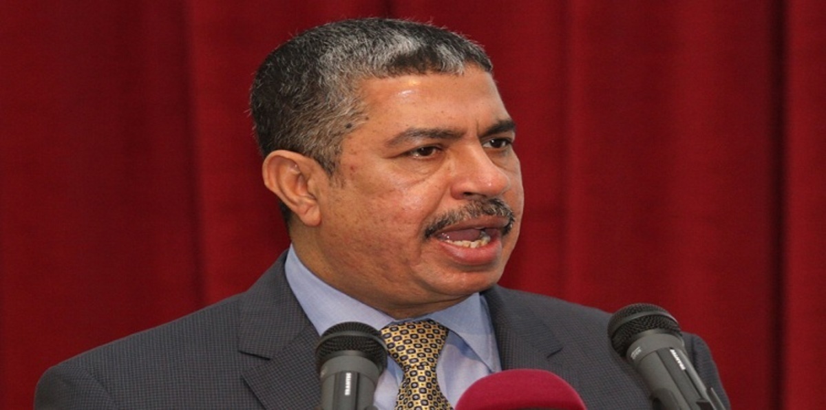 إرم تكشف كواليس لقاء بحاح مع هادي