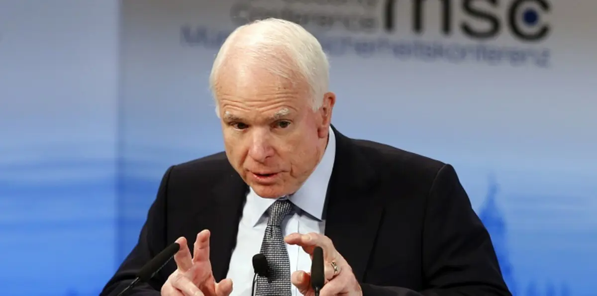 السيناتور ماكين "غاضب" من ترامب لكشفه معلومات استخباراتية إلى روسيا‎