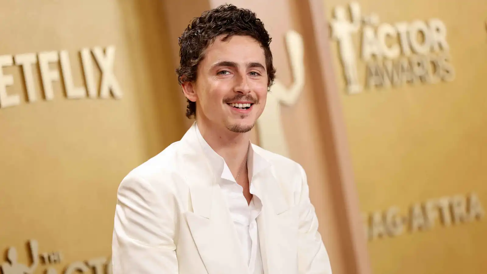 تيموثي شالاميه.. هل تطيح تصريحات "الأوبرا والباليه" بحلمه في الأوسكار؟