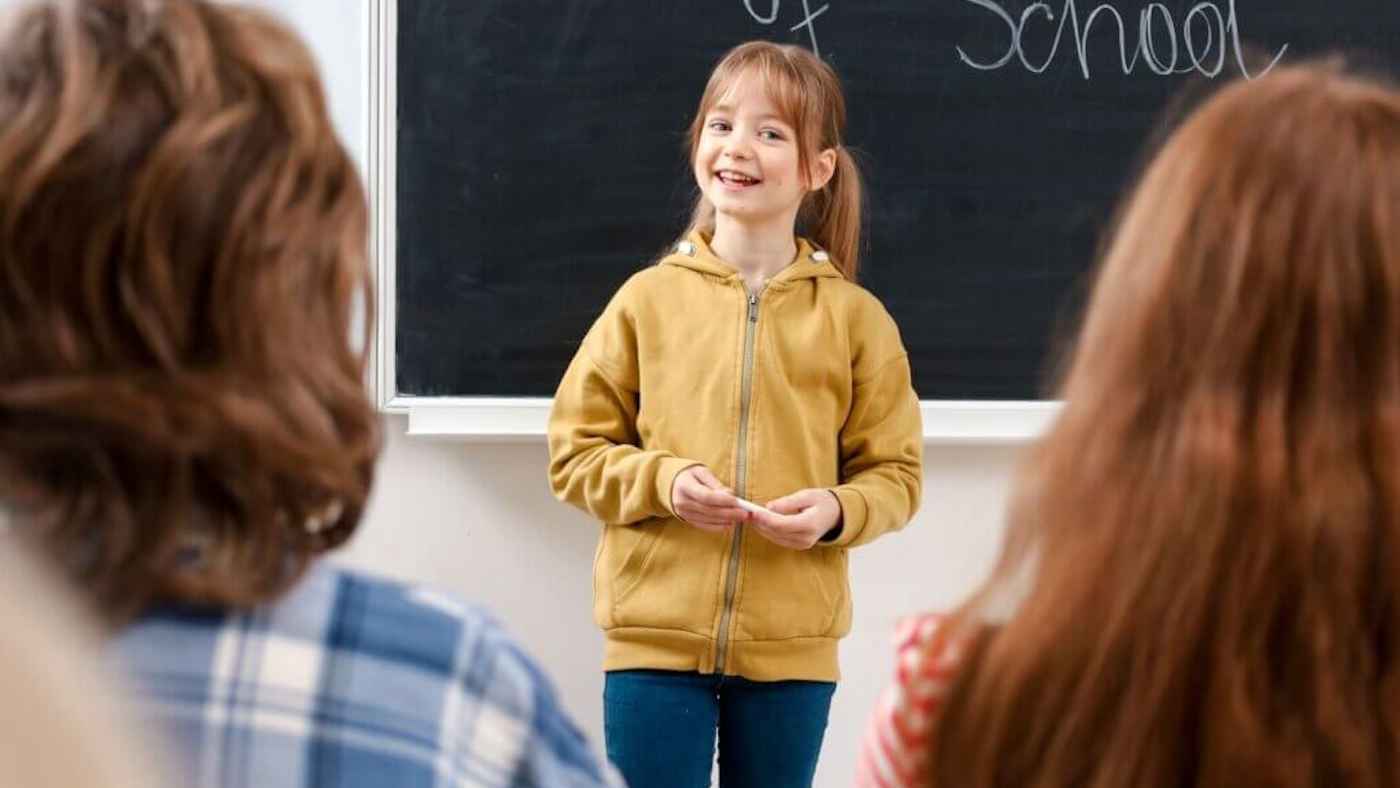 تربية 2025.. حين يصبح الأطفال "قادة" والآباء "مراقبين"