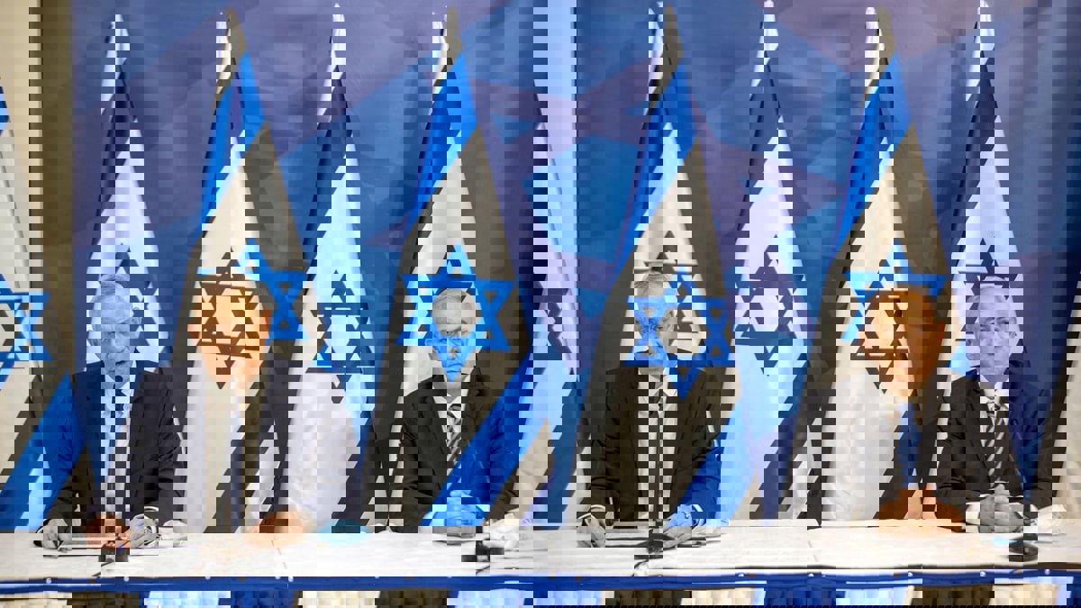 نتنياهو يدعو غانتس للاجتماع وسط ترجيح الإعلان عن حكومة طوارئ