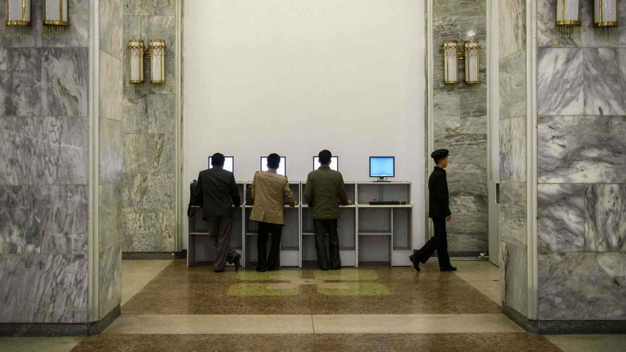 وظائف وهمية و"أموال مشبوهة".. كوريا الشمالية تتسلل إلى قلب أمريكا