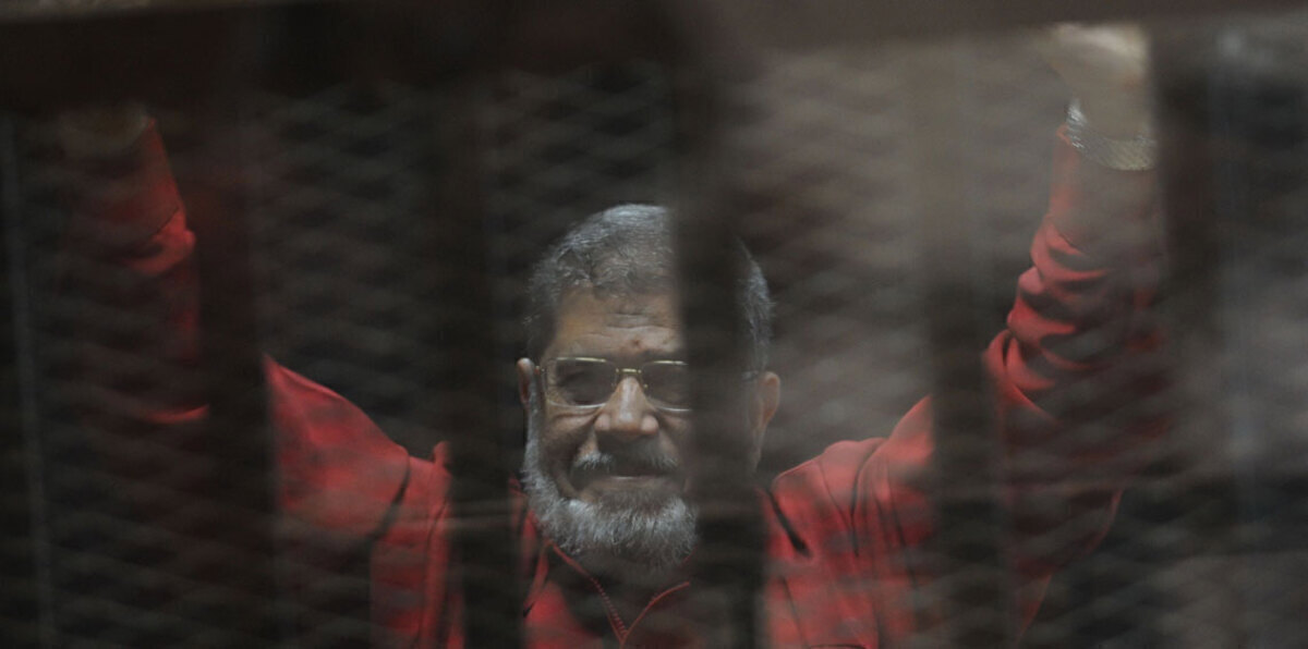 محكمة مصرية تحيل دعوى تطالب بإسقاط الجنسية عن مرسي إلى هيئة مفوضي الدولة