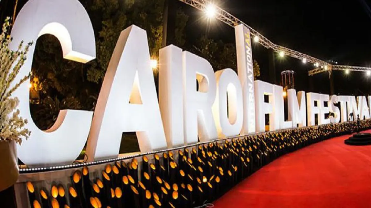 تأجيل الدورة الـ42 لمهرجان القاهرة السينمائي بسبب كورونا