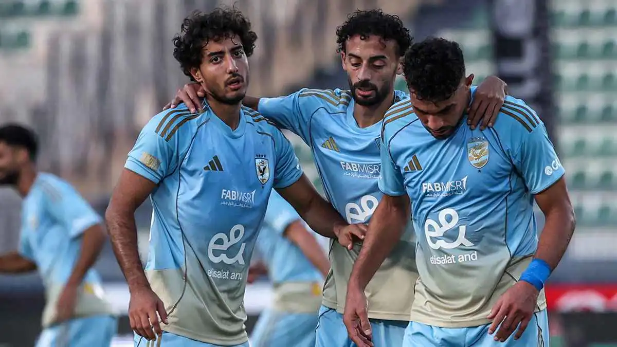 لم اتّفق مع الزمالك.. نجم الأهلي يرد على وليد صلاح الدين