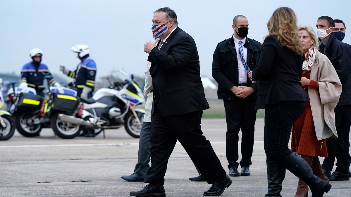 بلومبيرغ تعرض تفاصيل "إهانة" بومبيو لنظيره التركي