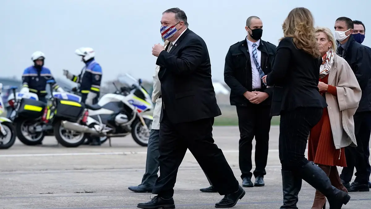 بلومبيرغ تعرض تفاصيل "إهانة" بومبيو لنظيره التركي