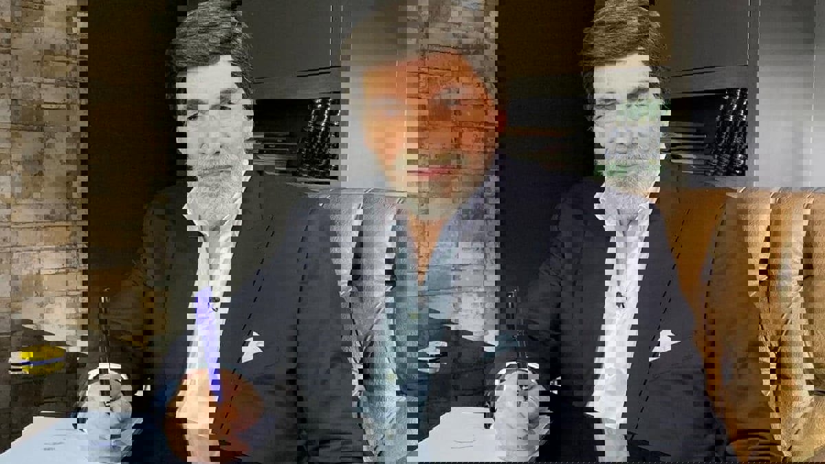 الفنان السوري ياسر العظمة يعلن حصوله على الجنسية الإماراتية