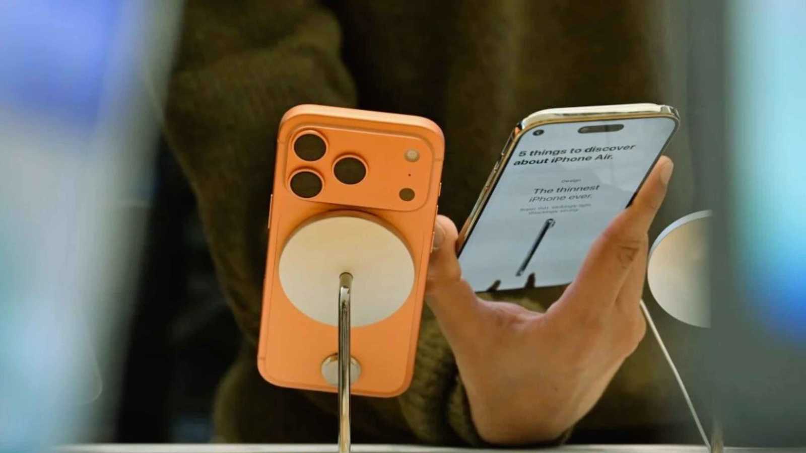 خدوش "آيفون 17 Pro" تثير الجدل... وأبل تقدم تفسيرا رسميا‎