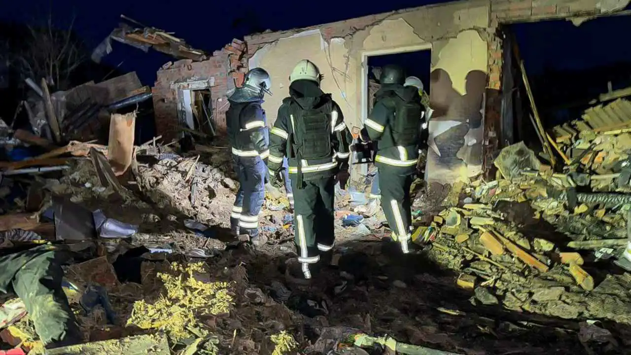 3 قتلى بغارات روسية على خاركيف وأوديسا (فيديو وصور)