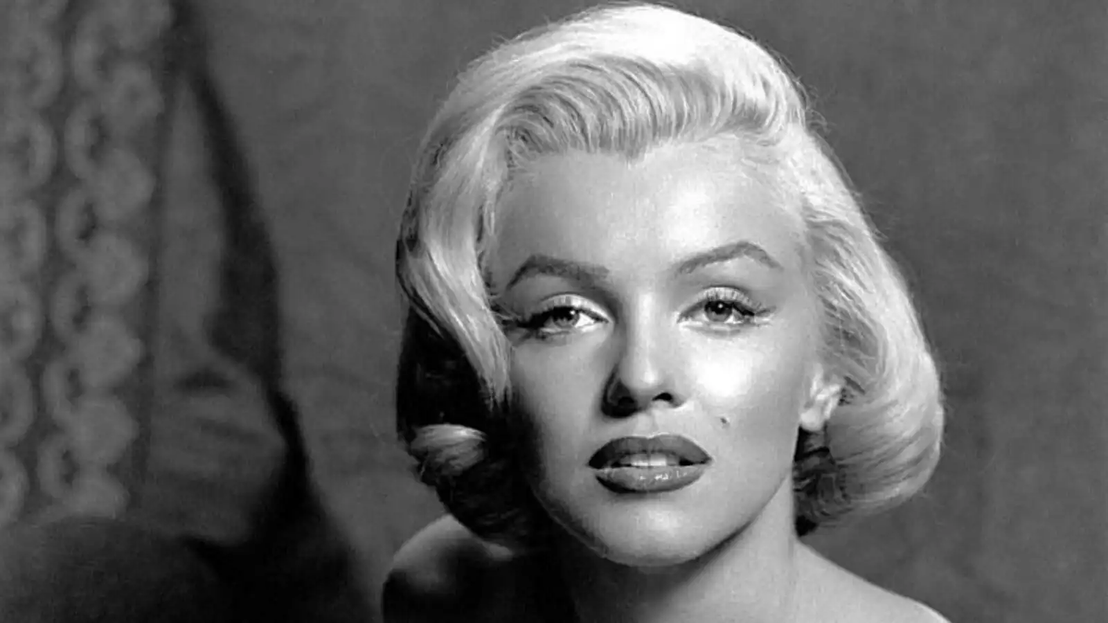 بعد 63 عاماً.. هل كانت وفاة مارلين مونرو مجرد حادثة أم مؤامرة؟