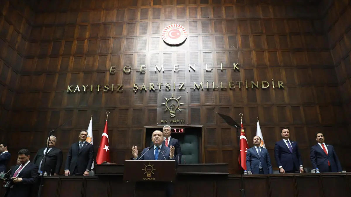 رويترز: كاميرا حرارية ترافق أردوغان لحمايته من كورونا (فيديو)