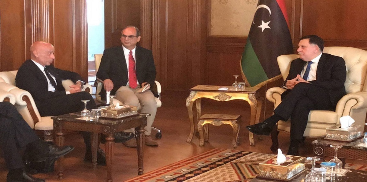 إيطاليا تعرض صفقة على السراج ومساعدات لشيوخ قبائل لضبط الحدود الجنوبية