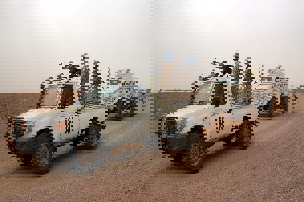  تشاد تبدأ انسحابًا مفاجئًا لقواتها من مالي