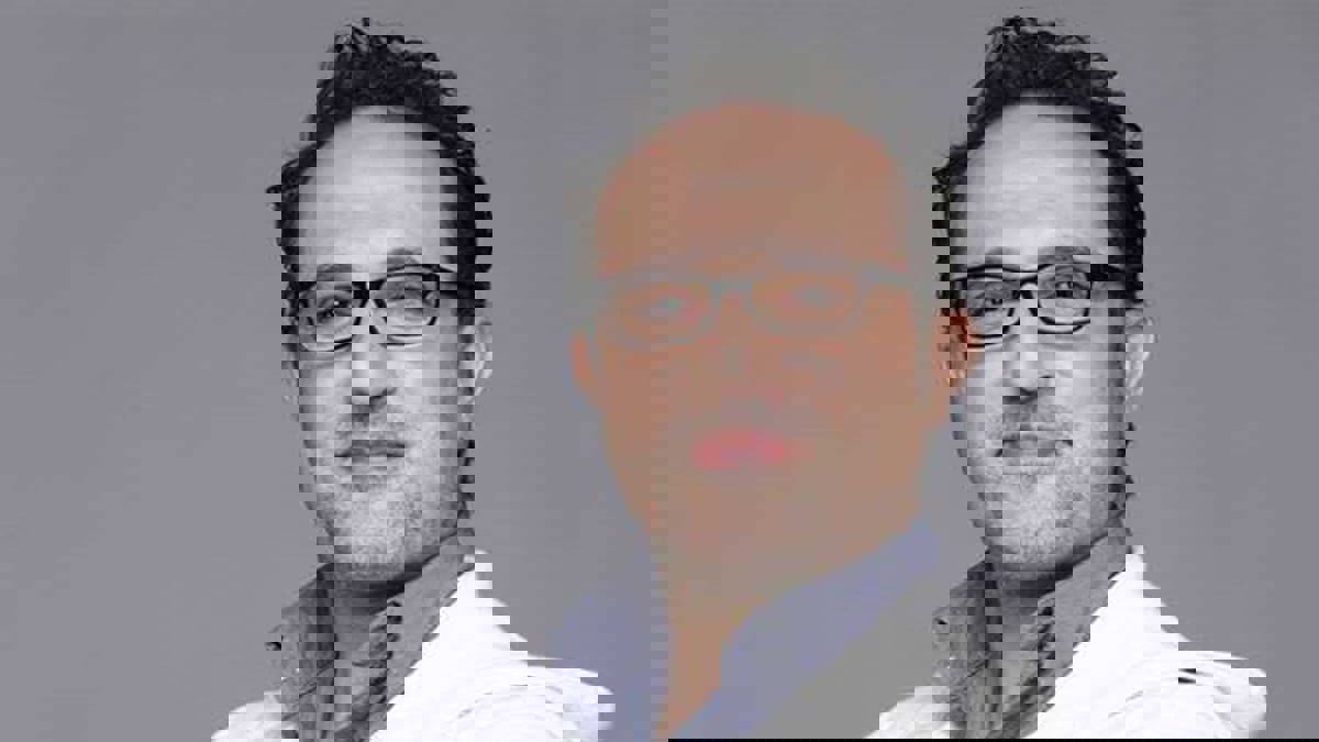 مصر.. شريف مدكور يرد على مهاجميه بسبب حديثه عن الحجاب