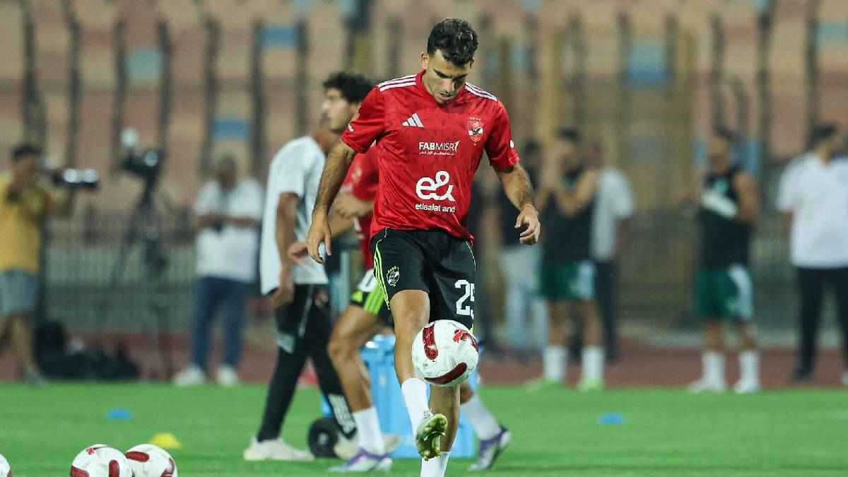 لا يملك أي حلول.. رضا عبد العال يصدم زيزو بتصريحات نارية (فيديو)