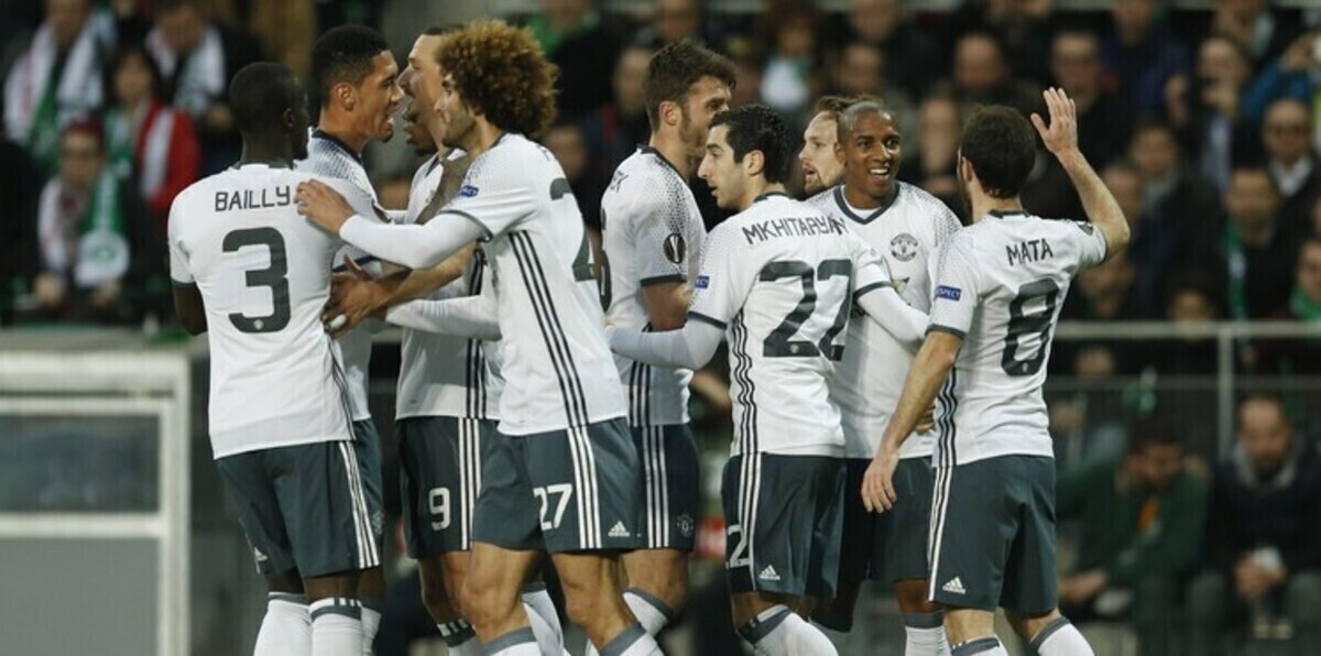 مخيتاريان يرسل مانشستر يونايتد إلى ثمن نهائي الدوري الأوروبي