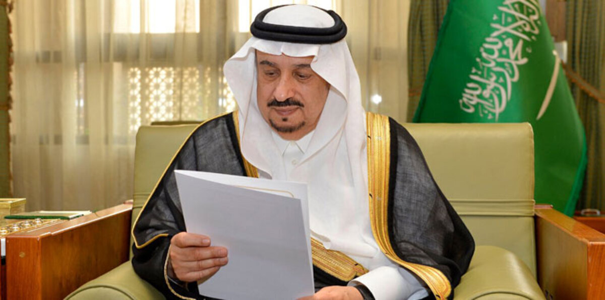 أمير الرياض يكسر تقاليد ثابتة و يفاجئ وسائل الإعلام السعودية بهذا الطلب